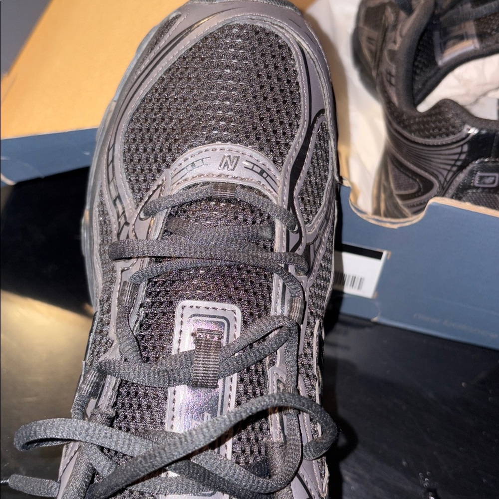New Balance Charcoal Running Shoes - Picture 3 of 14